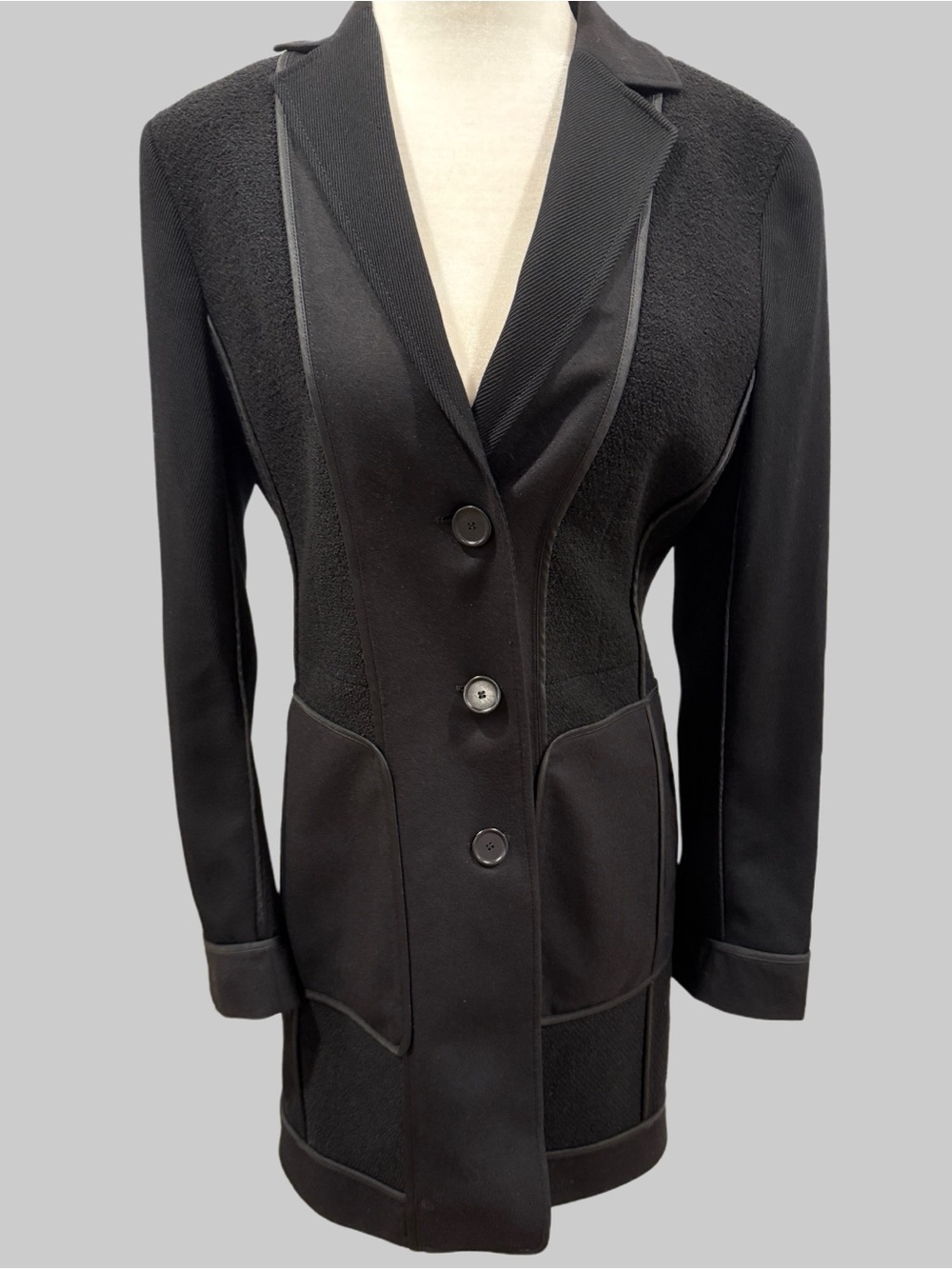 Akris Punto Black Long Tailored Blazer - Picture 2 of 8